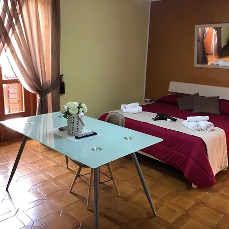 Vibo Rooms - Centro Storico * Vibo Valentia