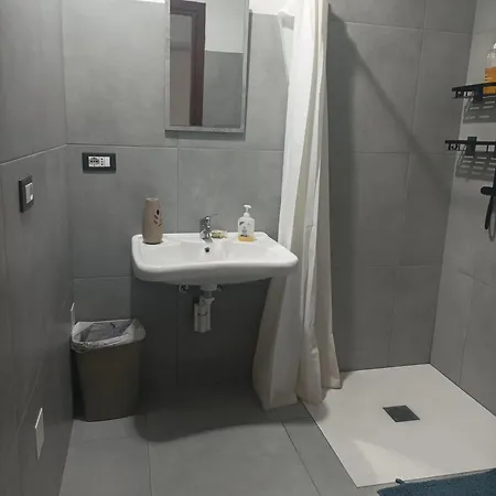 Pansiyon Vibo Rooms - Centro Storico Vibo Valentia