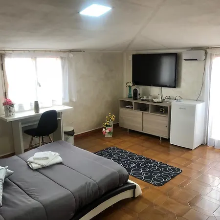 Vibo Rooms - Centro Storico *